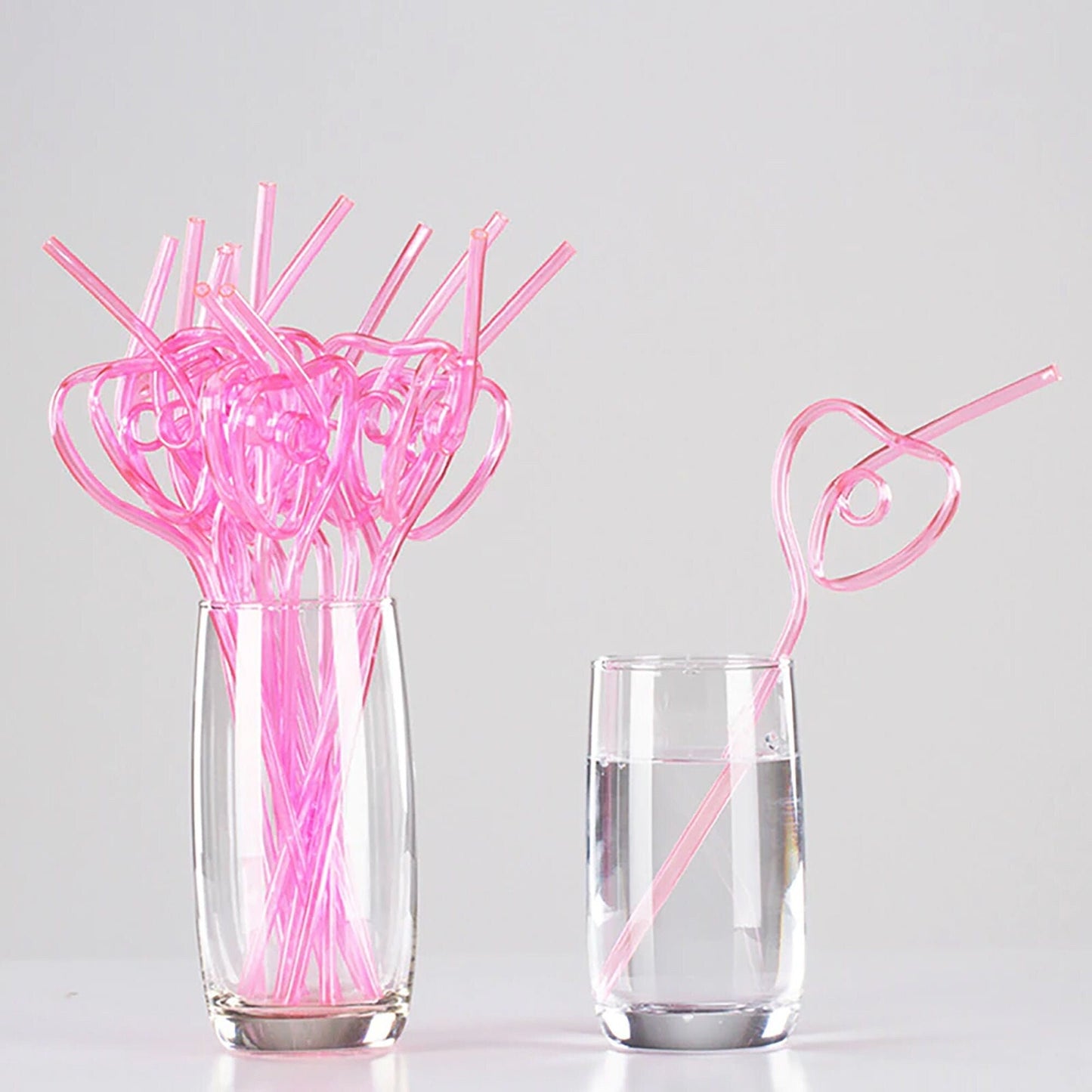 Heart Straws: Reusable Plastic Cocktail Stirrers - Pink & Red