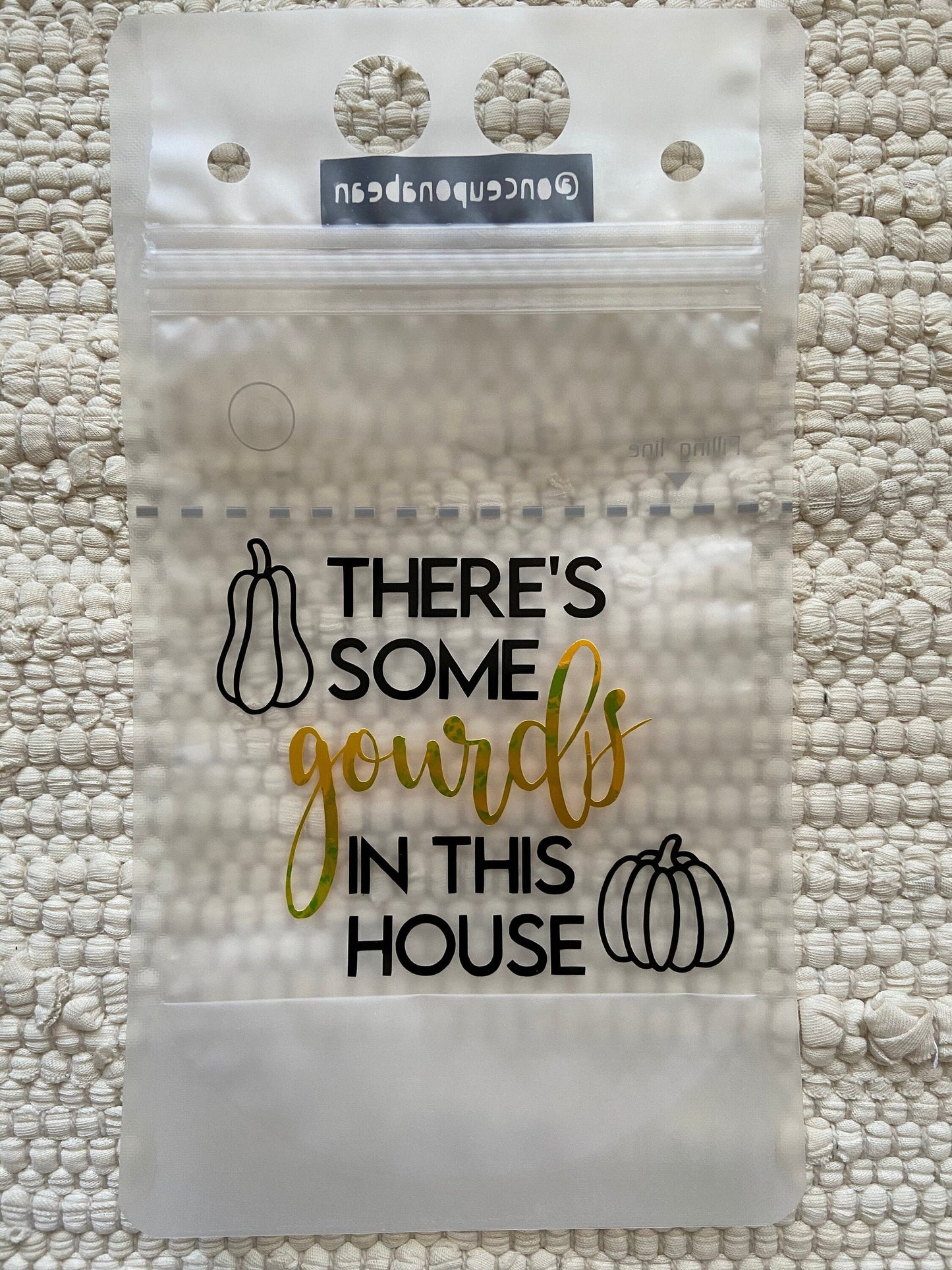 Thanksgiving Drink Pouches: Friendsgiving Party Favors